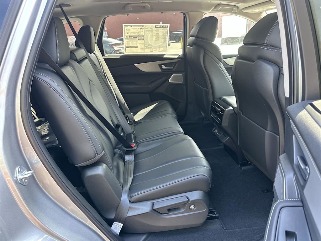 Thumbnail: 2026 Acura MDX - 12