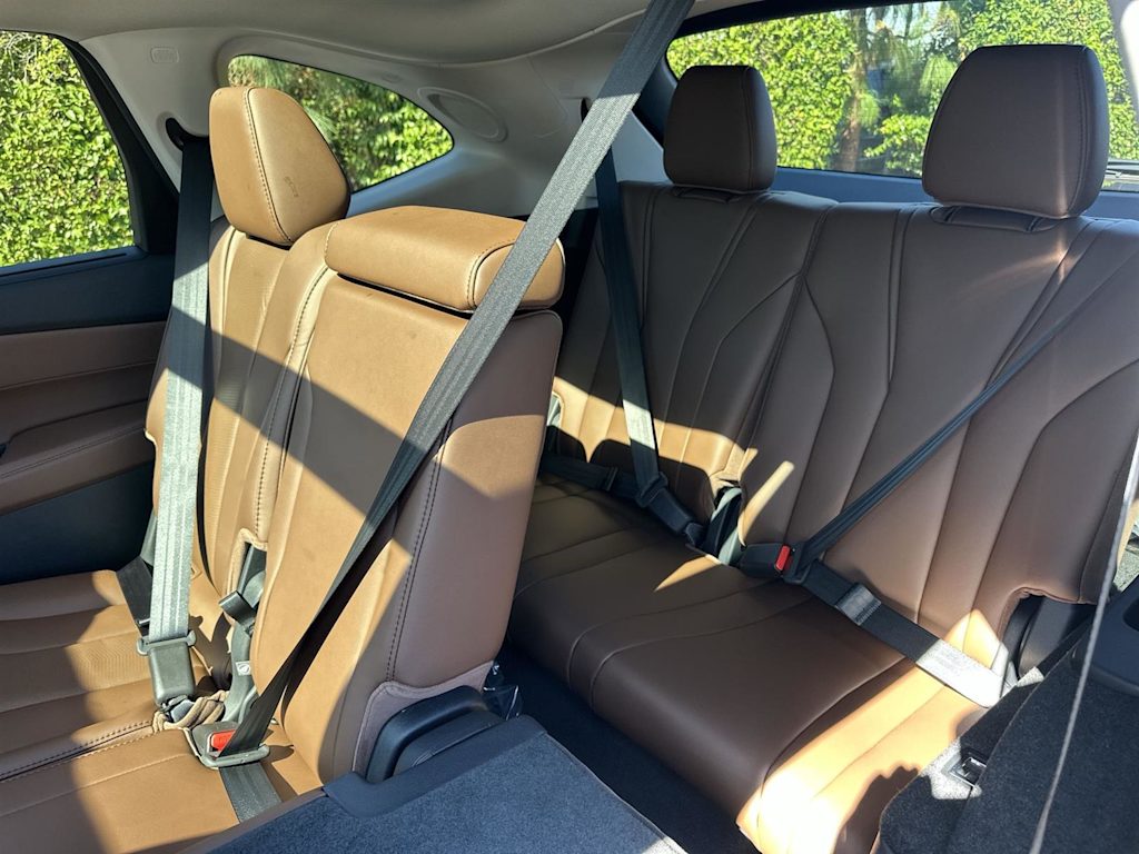 Thumbnail: 2026 Acura MDX - 31