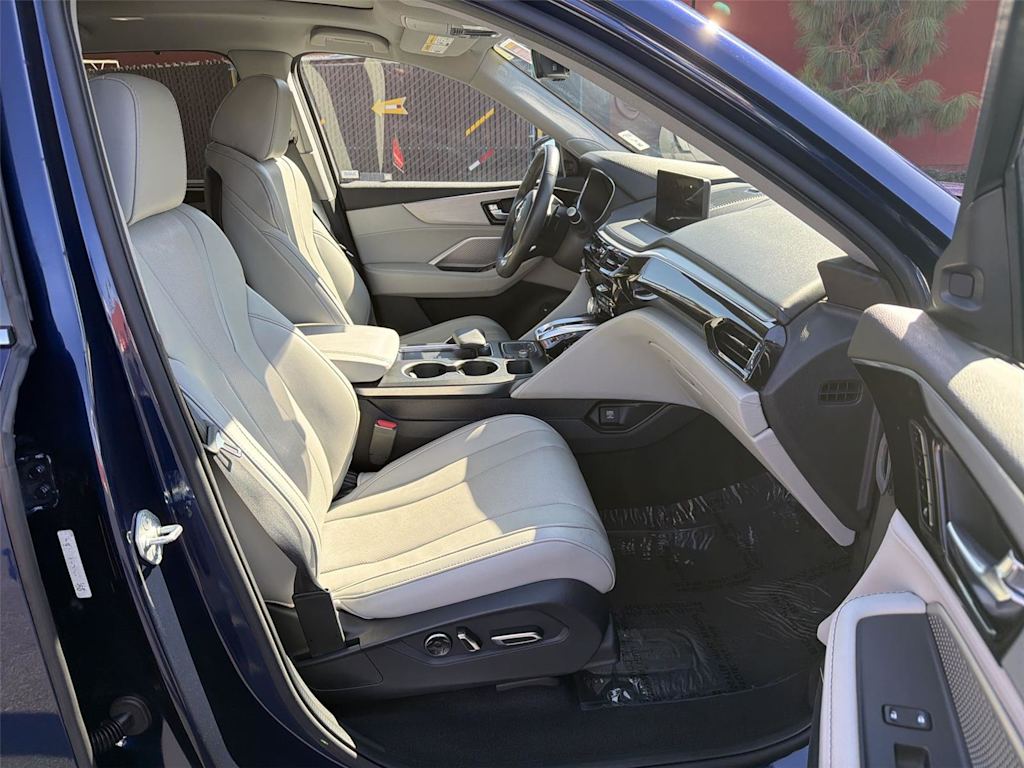 Thumbnail: 2024 Acura MDX - 12