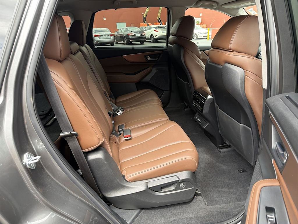 Thumbnail: 2024 Acura MDX - 13