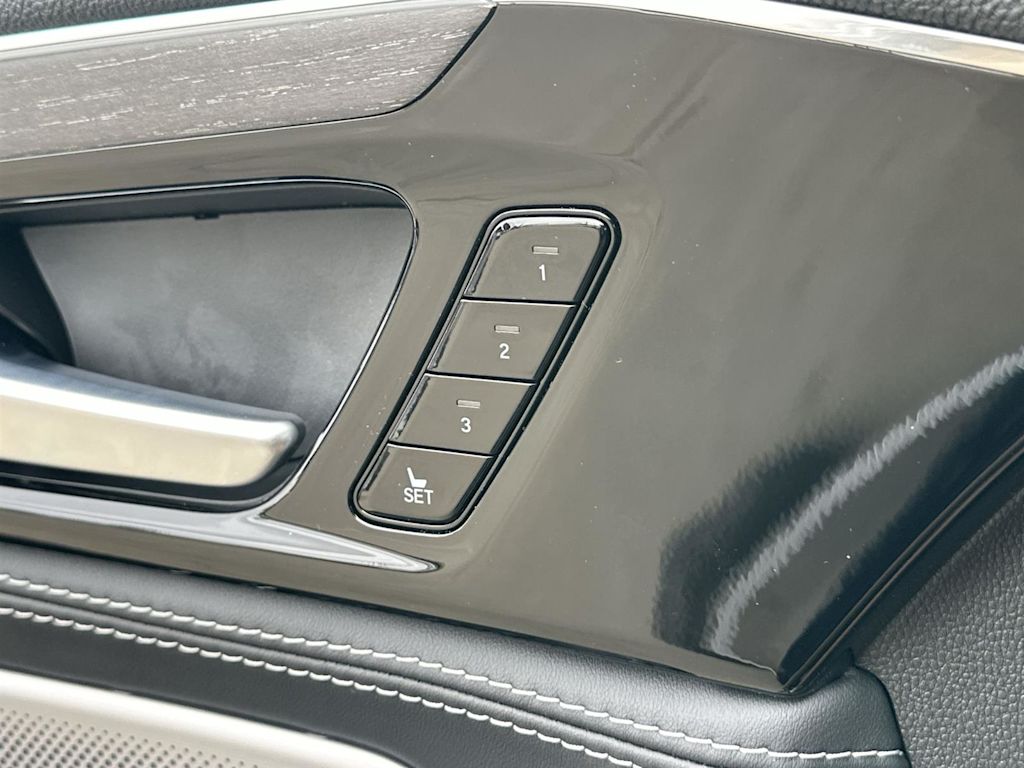 Thumbnail: 2026 Acura MDX - 30