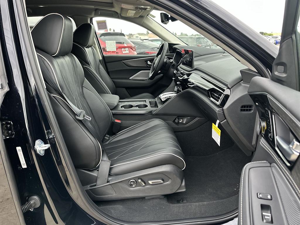 Thumbnail: 2026 Acura MDX - 12