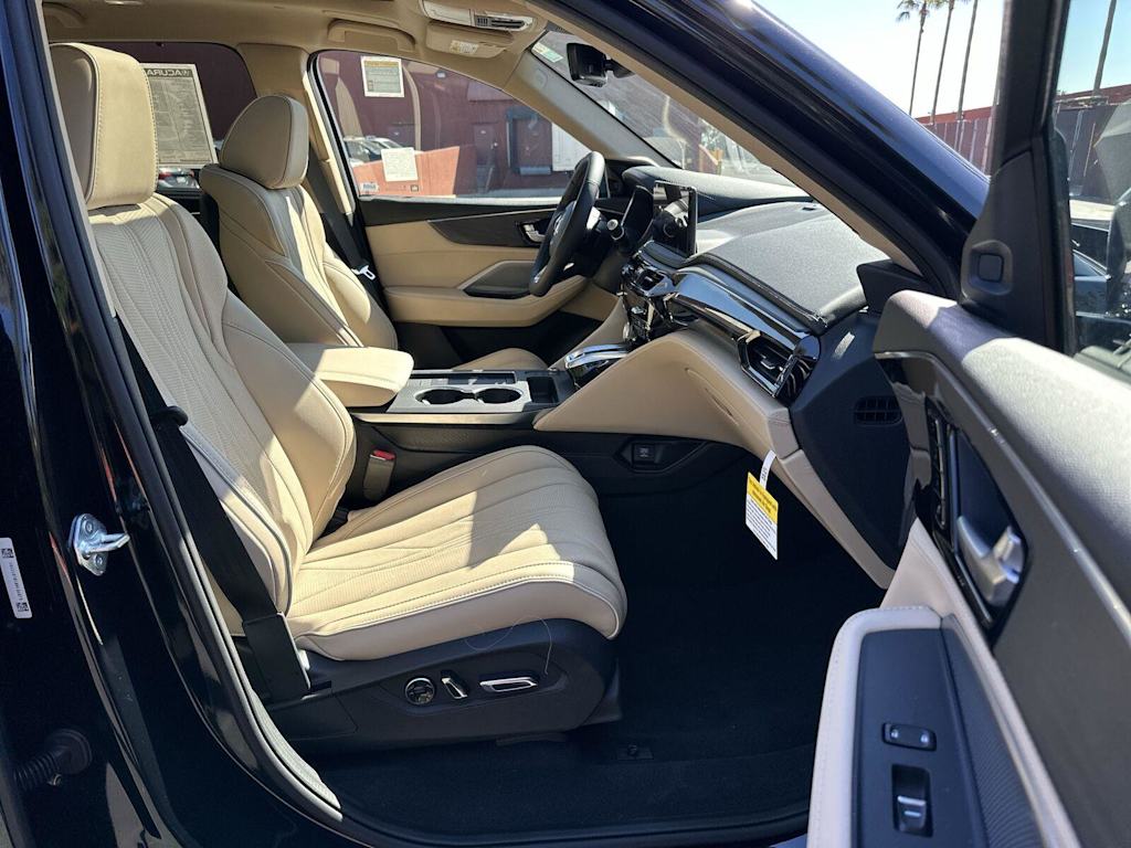 Thumbnail: 2025 Acura MDX - 12