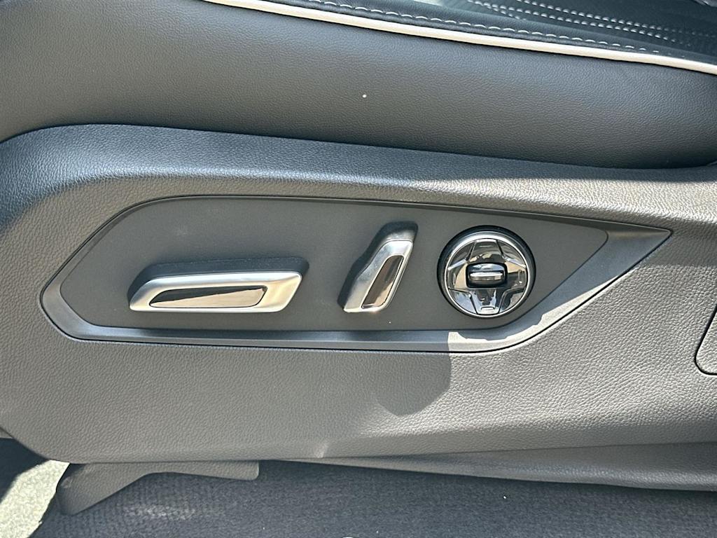 Thumbnail: 2026 Acura MDX - 23