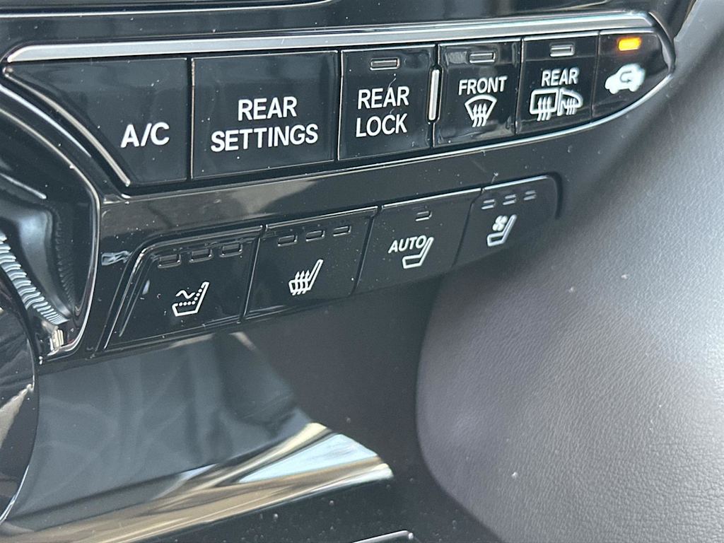 Thumbnail: 2026 Acura MDX - 26