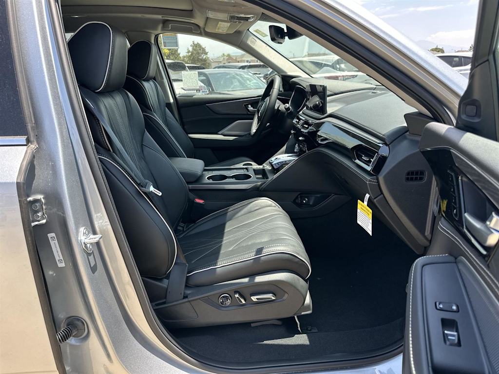 Thumbnail: 2026 Acura MDX - 12