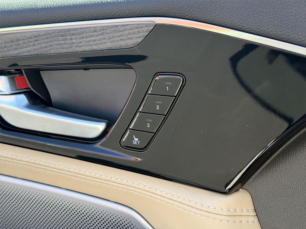 Thumbnail: 2026 Acura MDX - 29