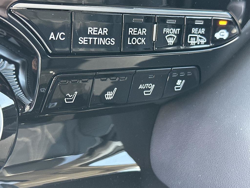 Thumbnail: 2025 Acura MDX - 26