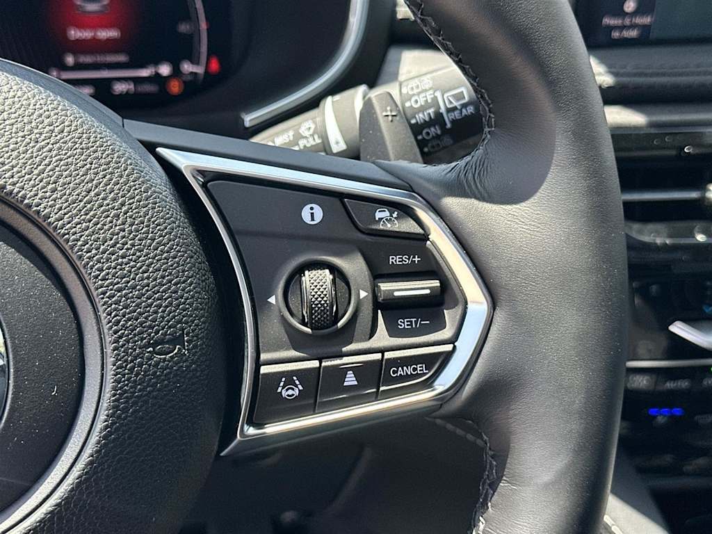 Thumbnail: 2025 Acura MDX - 25