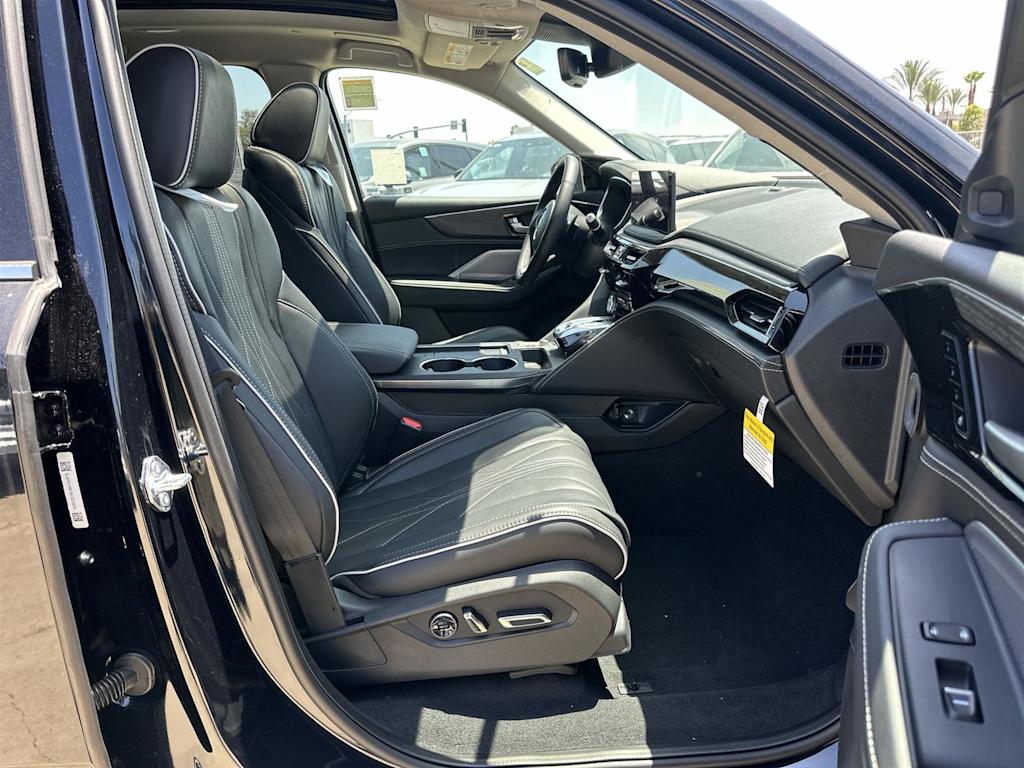 Thumbnail: 2025 Acura MDX - 11