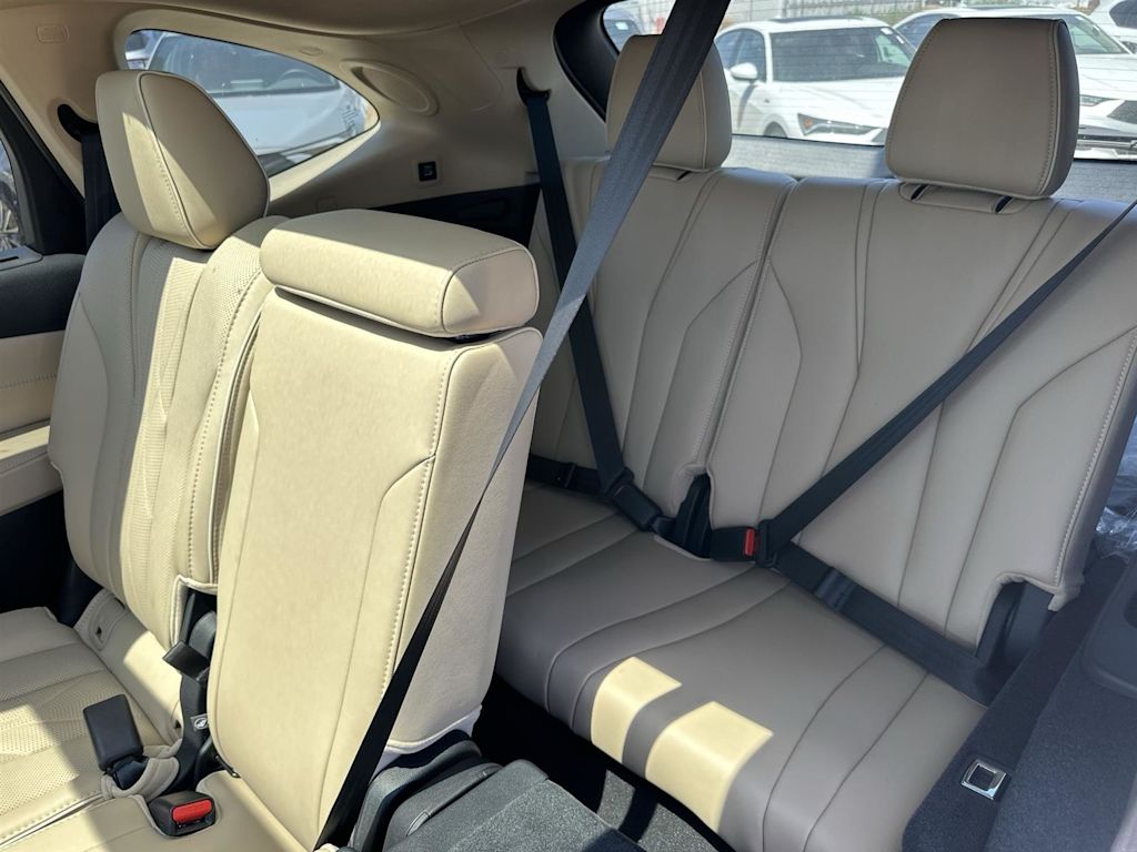 Thumbnail: 2026 Acura MDX - 31