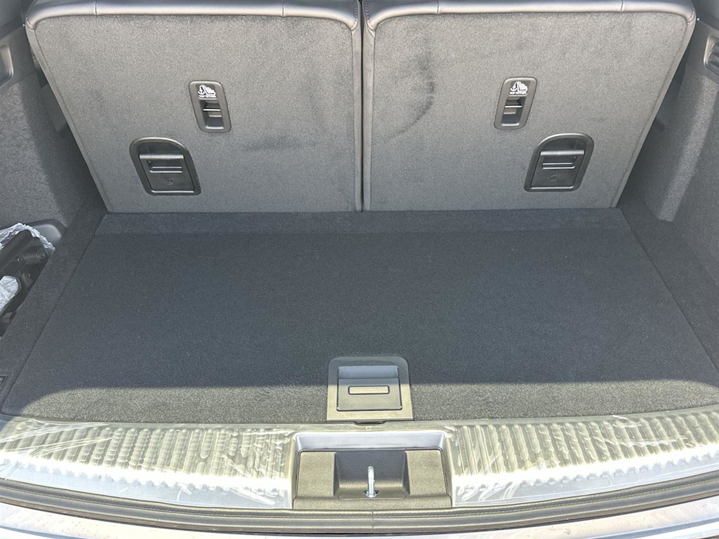 Thumbnail: 2026 Acura MDX - 19