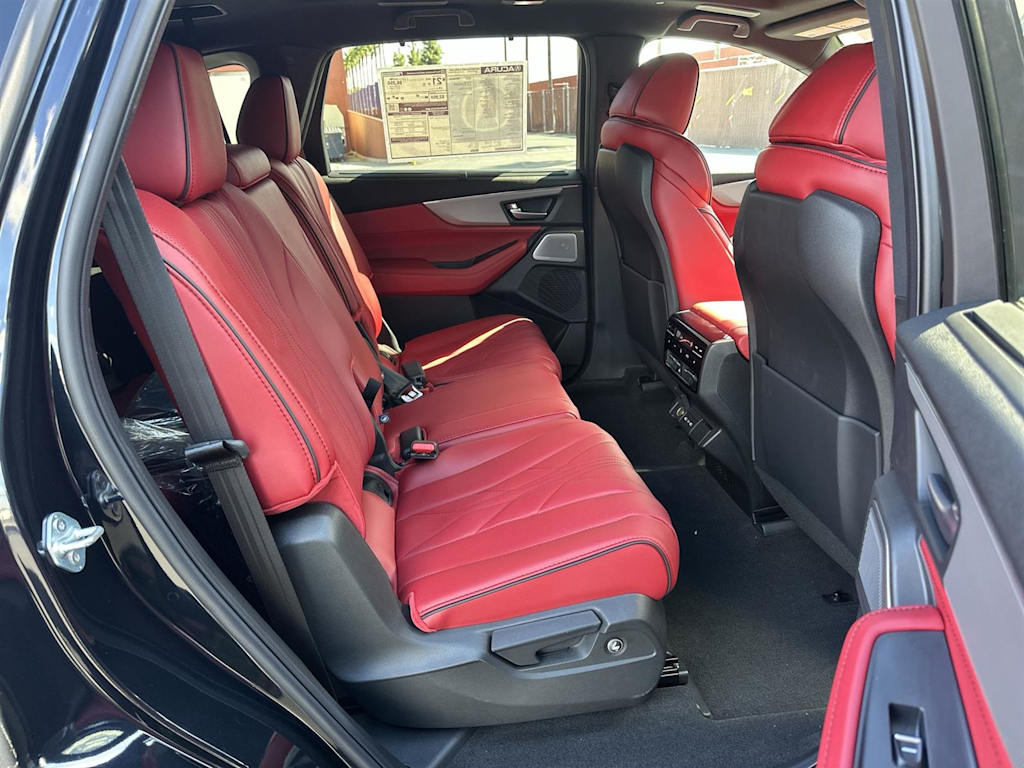 Thumbnail: 2026 Acura MDX - 12