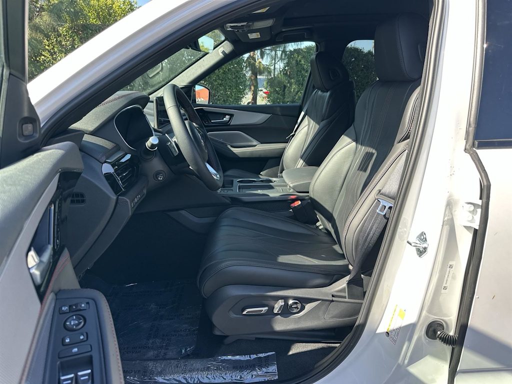 Thumbnail: 2026 Acura MDX - 10