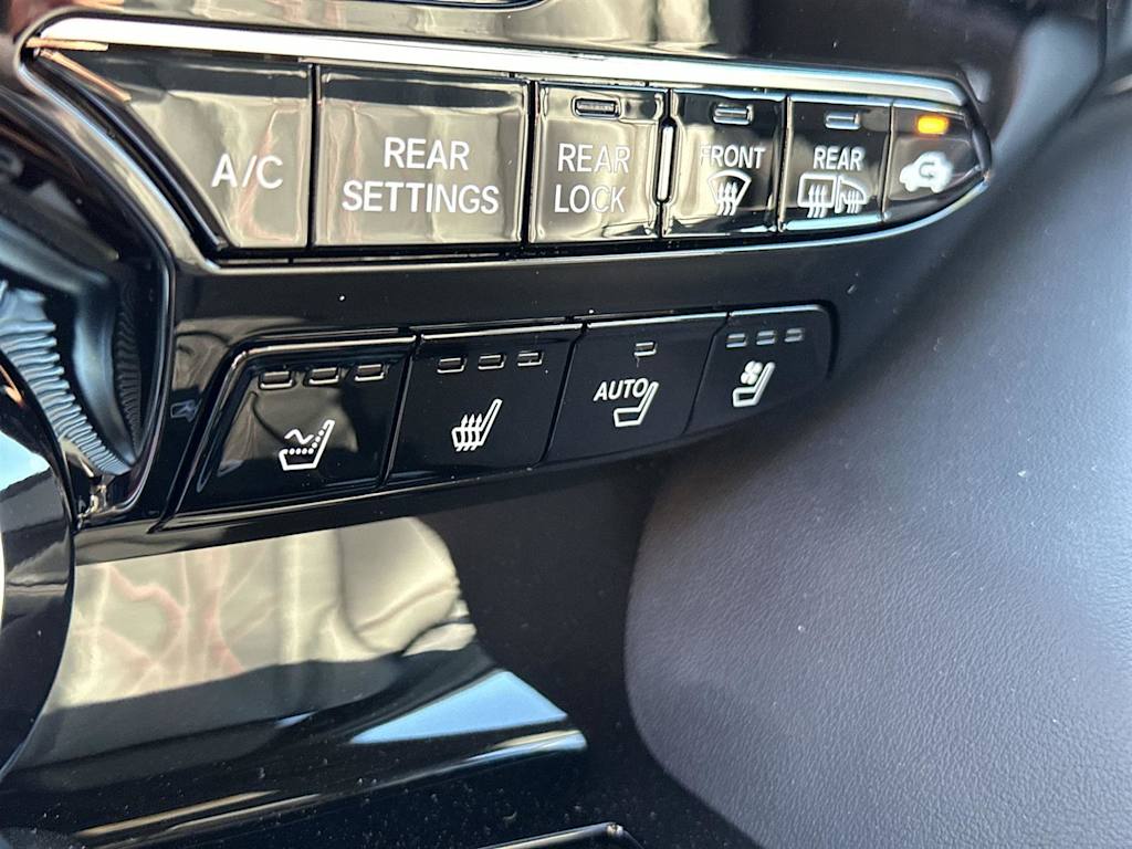 Thumbnail: 2026 Acura MDX - 27