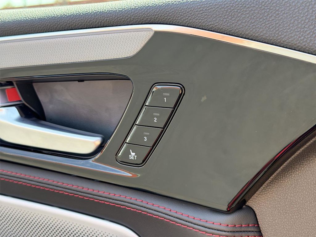 Thumbnail: 2026 Acura MDX - 33