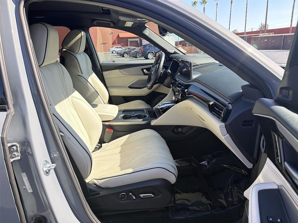 Thumbnail: 2026 Acura MDX - 12