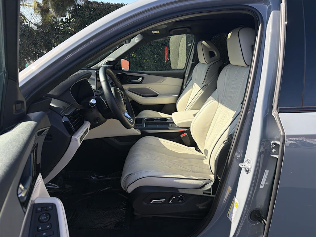 Thumbnail: 2026 Acura MDX - 11