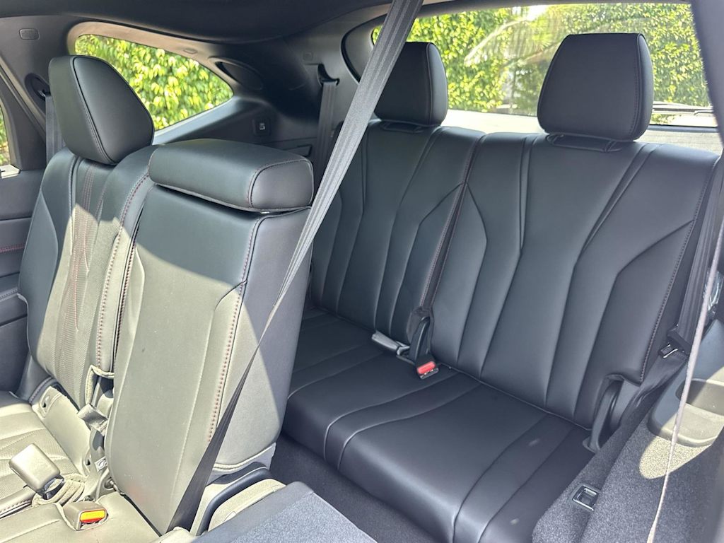 Thumbnail: 2026 Acura MDX - 32