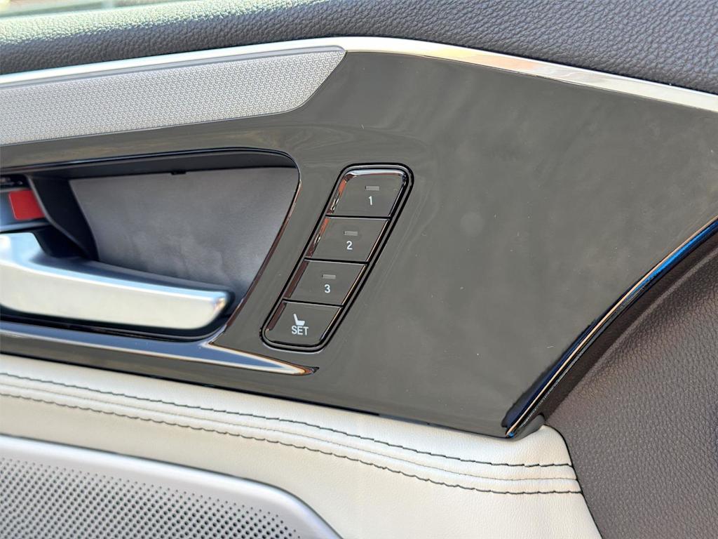 Thumbnail: 2026 Acura MDX - 30