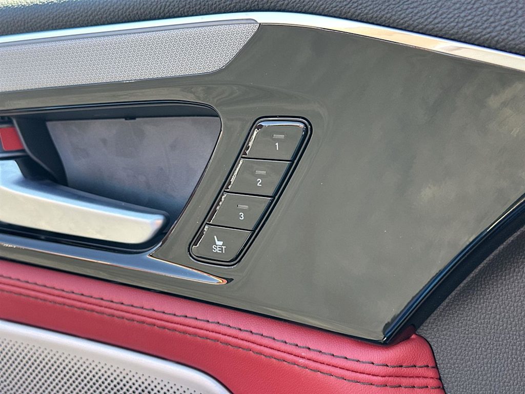 Thumbnail: 2026 Acura MDX - 29