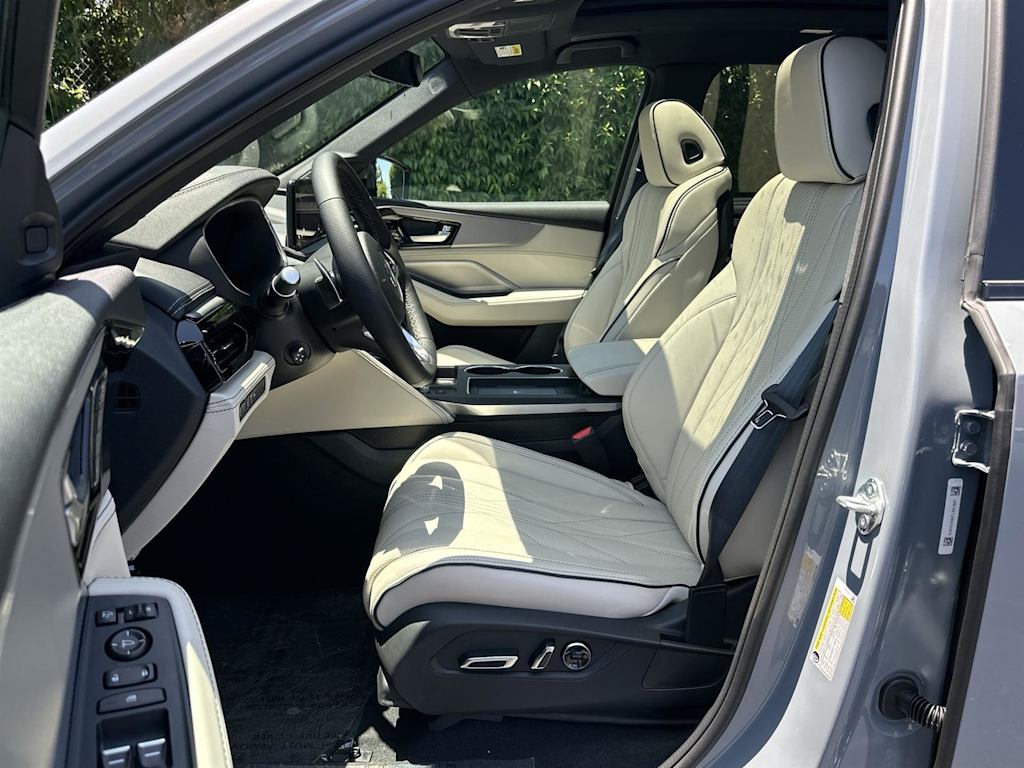 Thumbnail: 2026 Acura MDX - 11