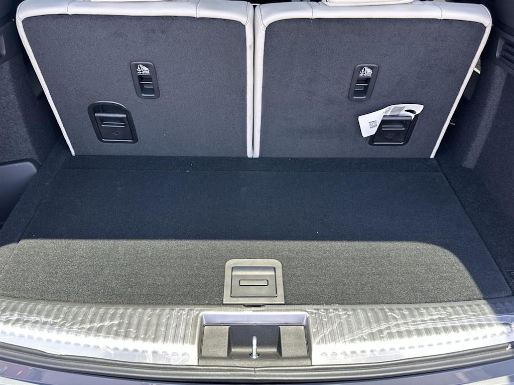 Thumbnail: 2026 Acura MDX - 22