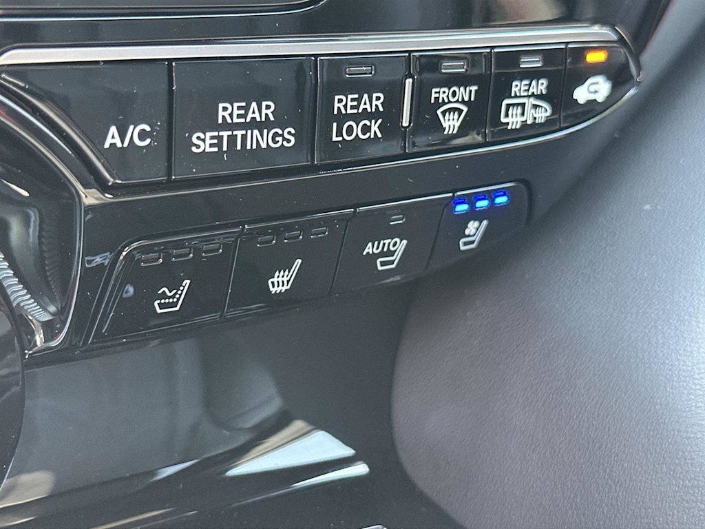 Thumbnail: 2026 Acura MDX - 26