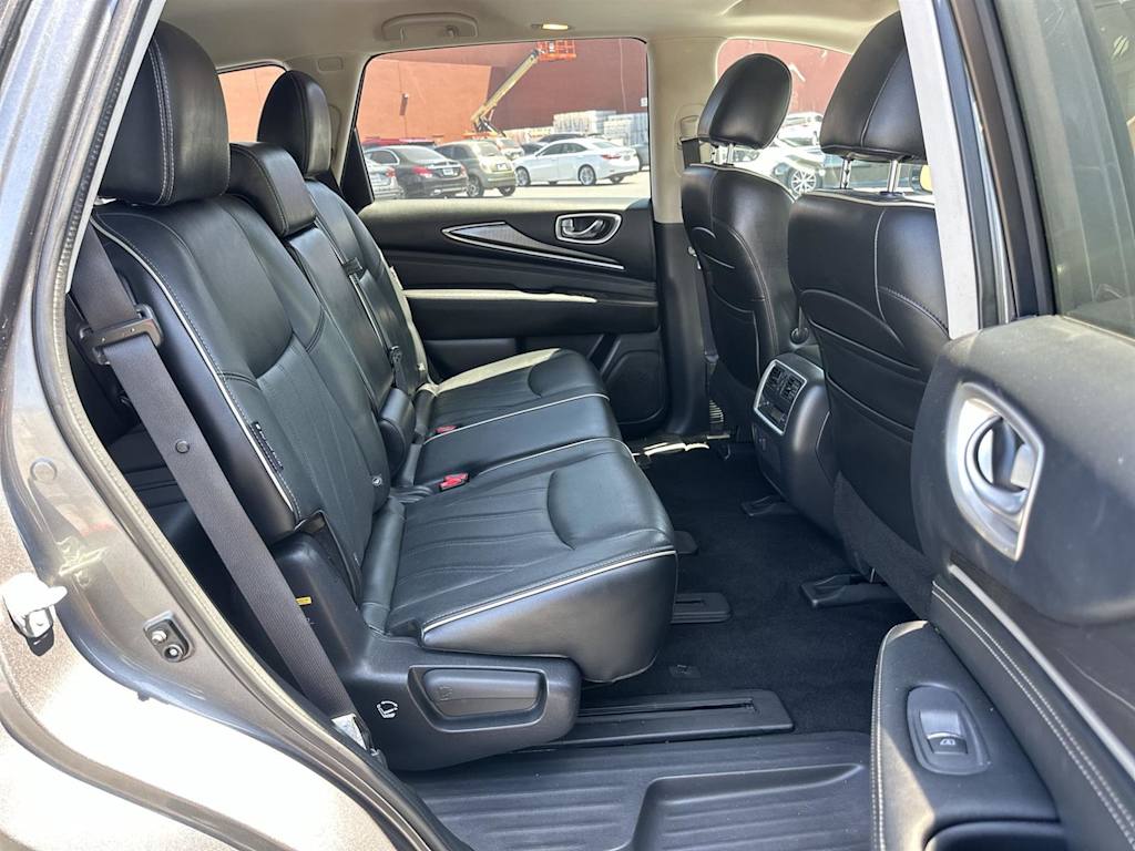 Thumbnail: 2018 INFINITI QX60 - 12