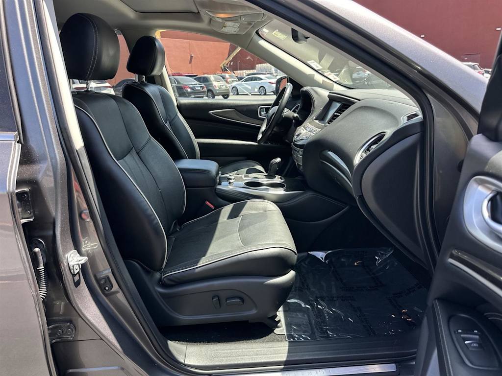 Thumbnail: 2018 INFINITI QX60 - 11