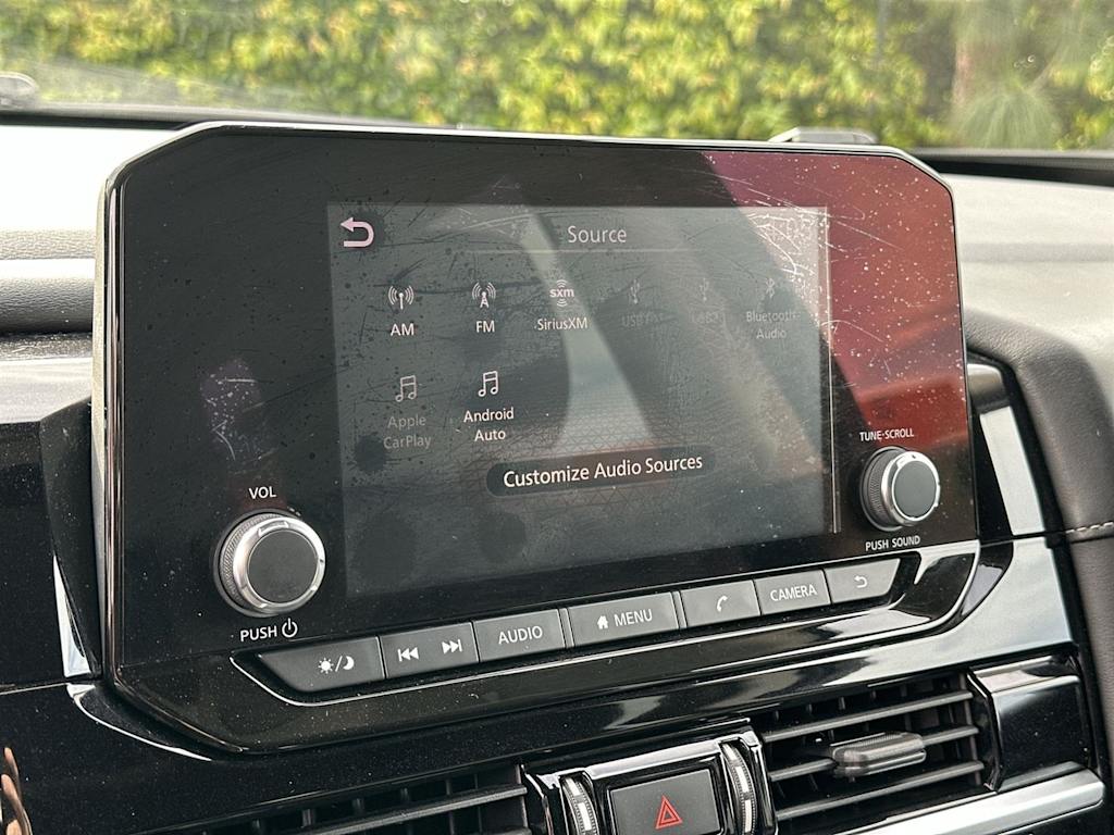 Thumbnail: 2022 Nissan Pathfinder - 16