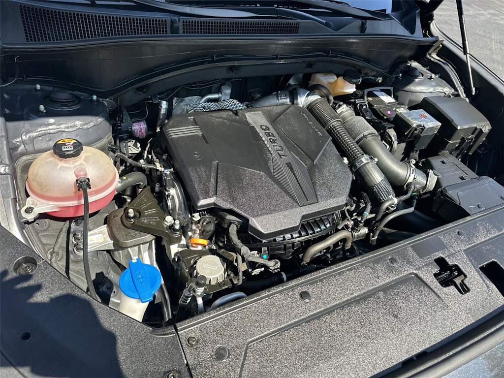 Thumbnail: 2022 Hyundai Santa Fe - 9