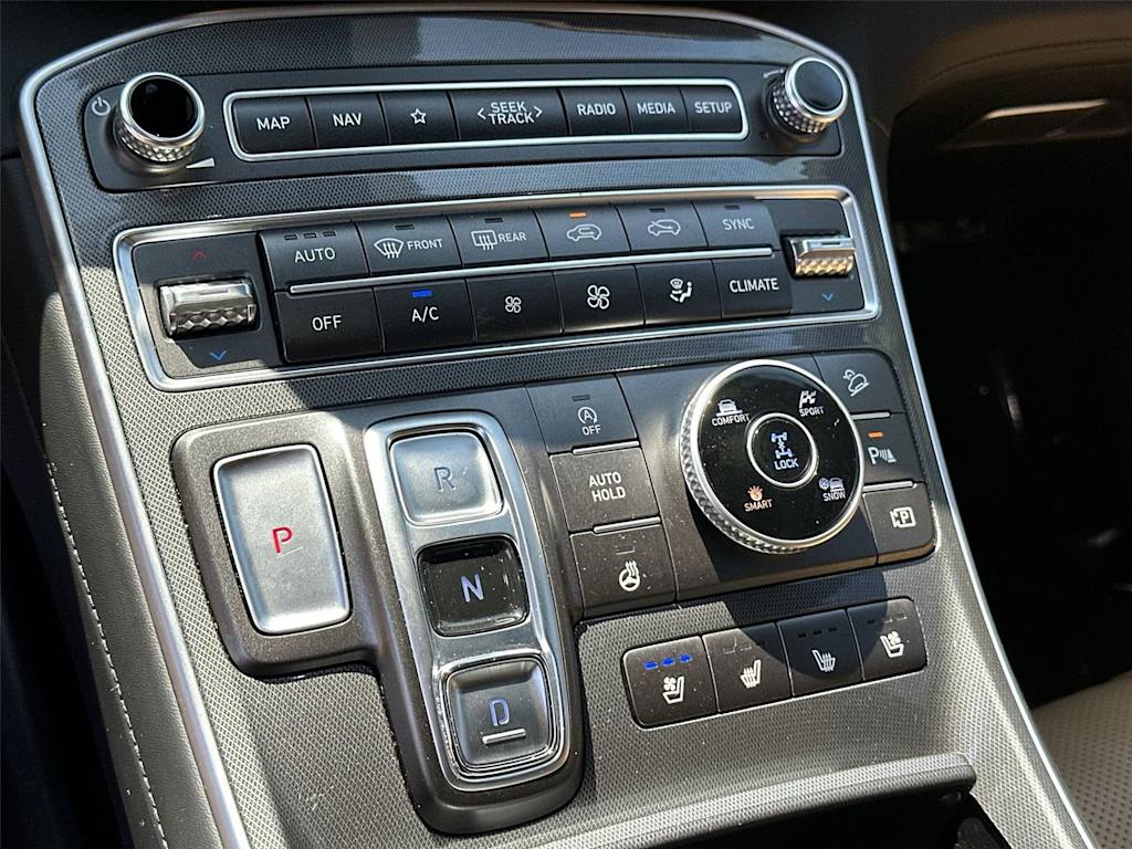 Thumbnail: 2022 Hyundai Santa Fe - 26