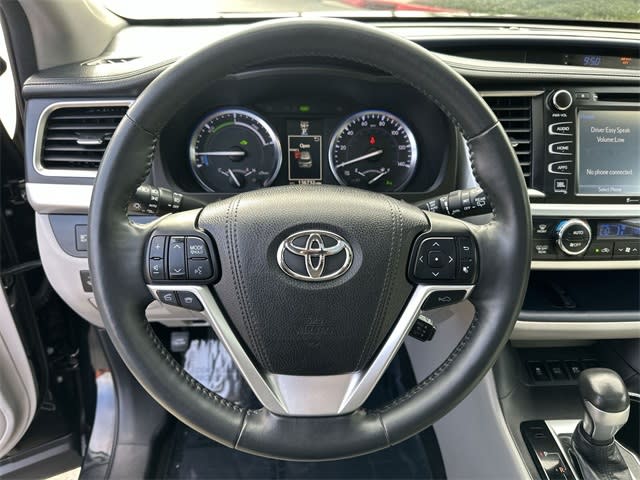 2016 Toyota Highlander Limited 15