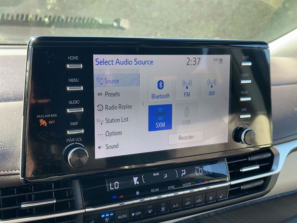 Thumbnail: 2023 Toyota Sienna - 15