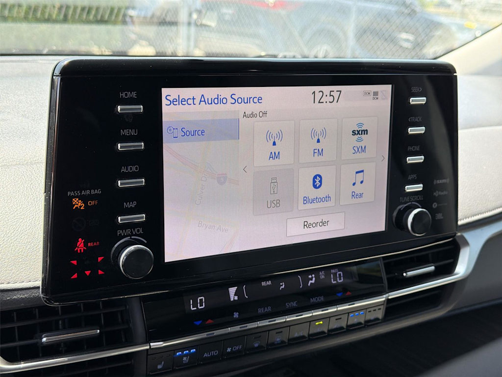 Thumbnail: 2021 Toyota Sienna - 15