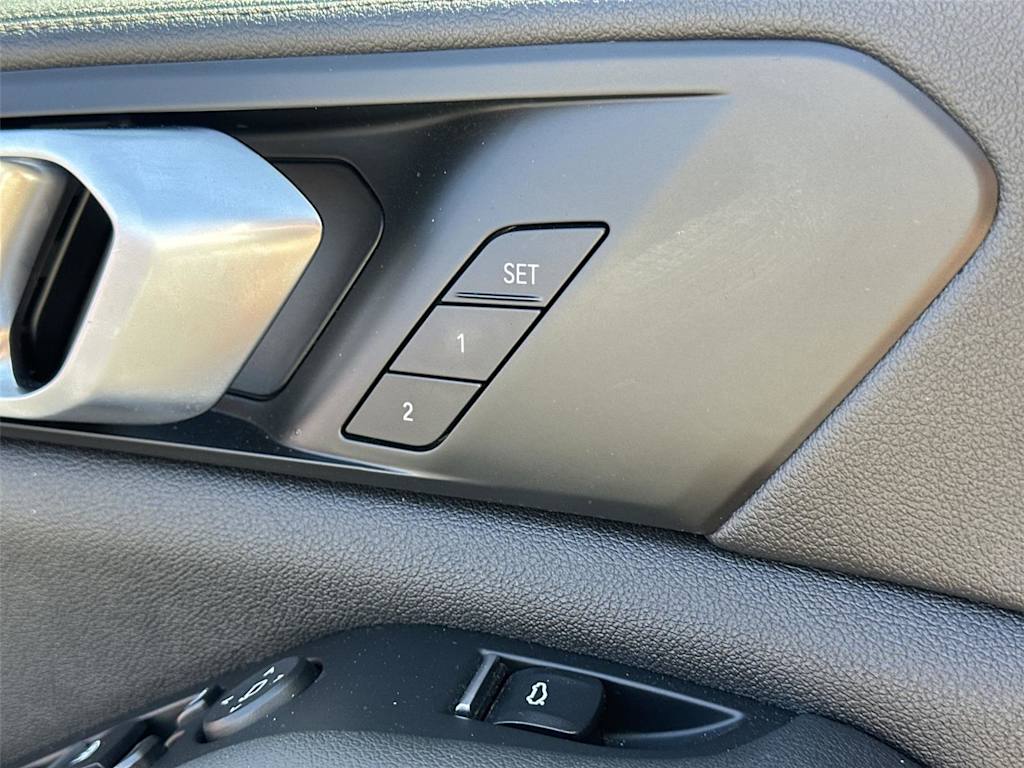 Thumbnail: 2019 BMW X5 - 33