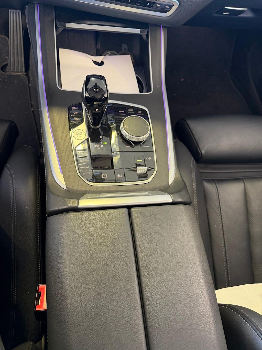 Thumbnail: 2022 BMW X7 - 12