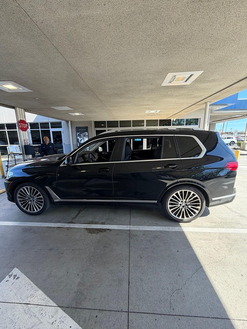 Thumbnail: 2022 BMW X7 - 7
