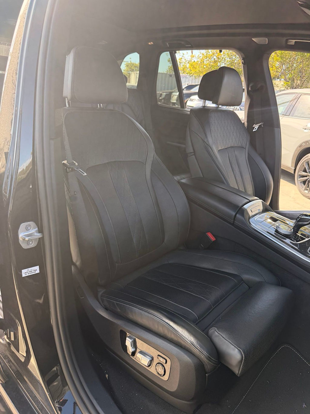 Thumbnail: 2021 BMW X5 - 10