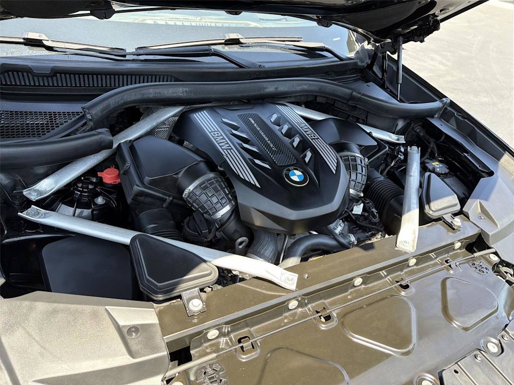 Thumbnail: 2021 BMW X5 - 8