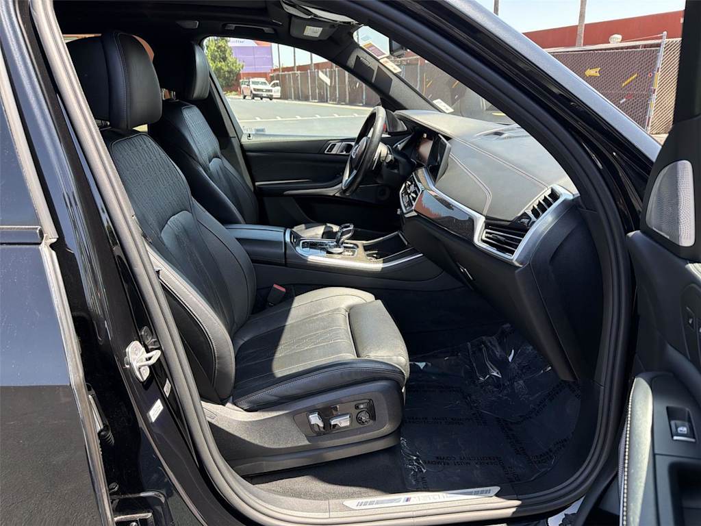 Thumbnail: 2021 BMW X5 - 11
