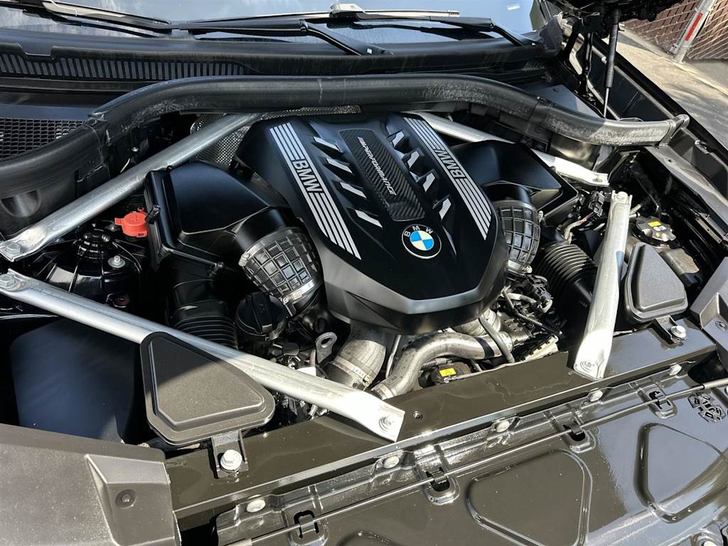 Thumbnail: 2023 BMW X5 - 9