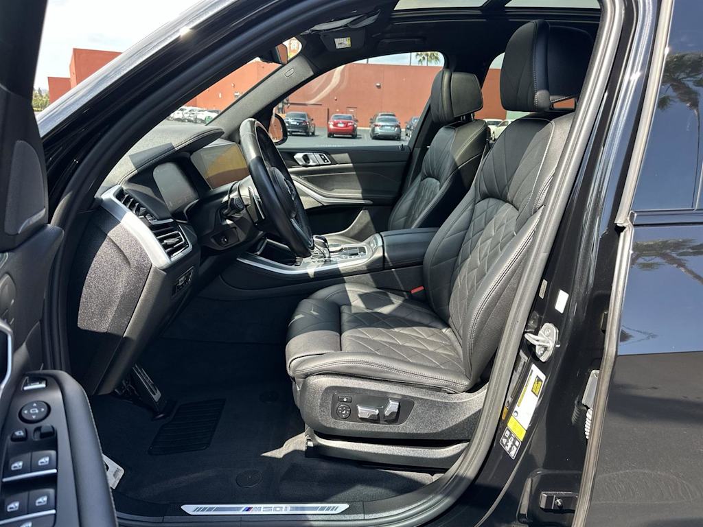 Thumbnail: 2023 BMW X5 - 11