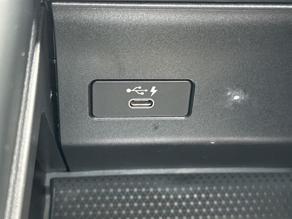 Thumbnail: 2023 BMW X5 - 31