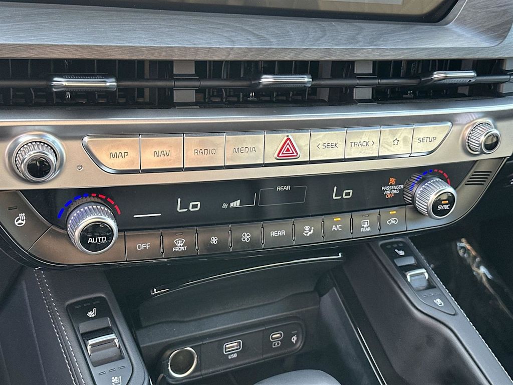 Thumbnail: 2024 Kia Telluride - 29