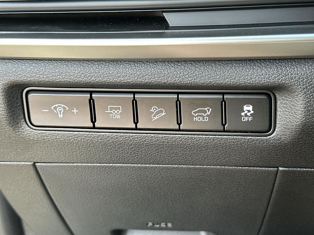 Thumbnail: 2024 Kia Telluride - 30