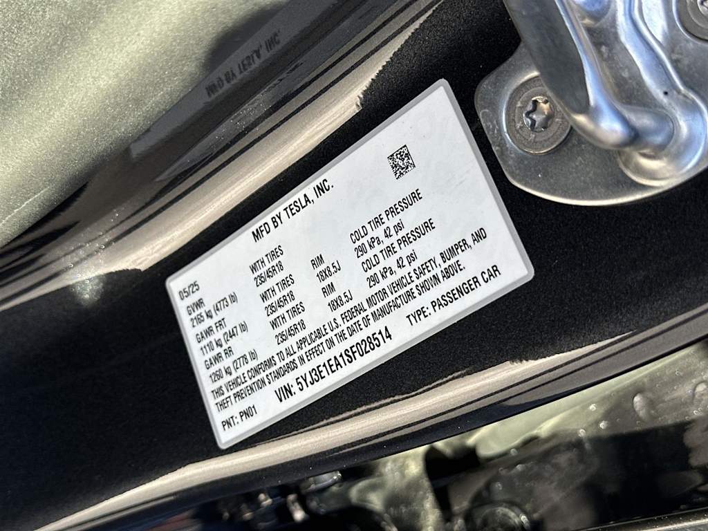 Thumbnail: 2025 Tesla Model 3 - 22