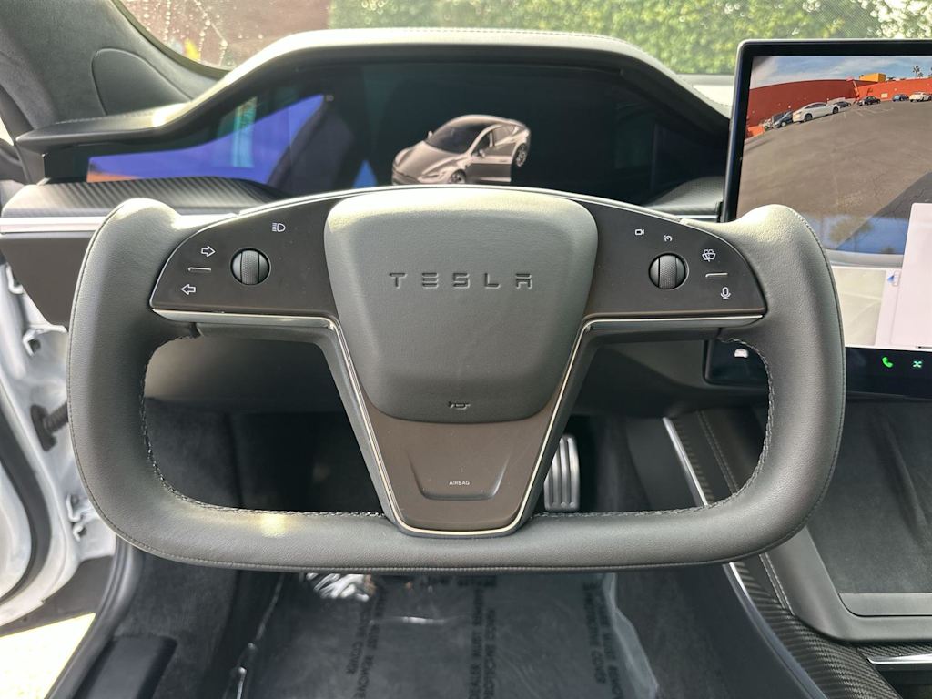 Thumbnail: 2023 Tesla Model S - 14