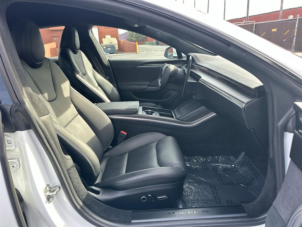 Thumbnail: 2023 Tesla Model S - 11